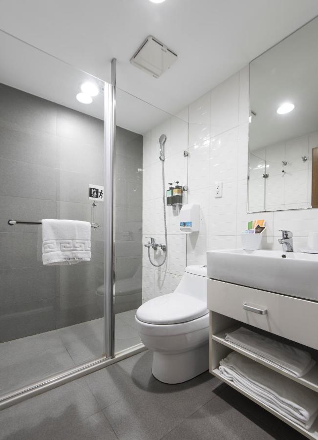 טאיצ'ונג Sparrow Hotel מראה חיצוני תמונה