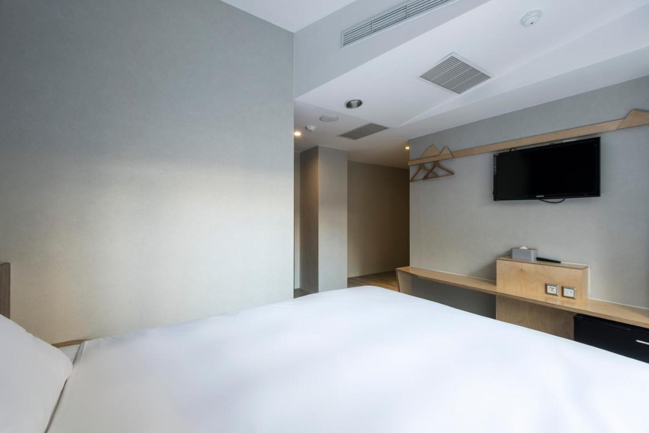 טאיצ'ונג Sparrow Hotel מראה חיצוני תמונה